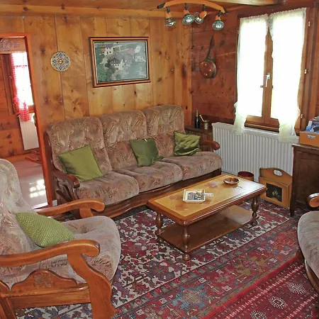 Boutique In Valais With Balcony Appartement